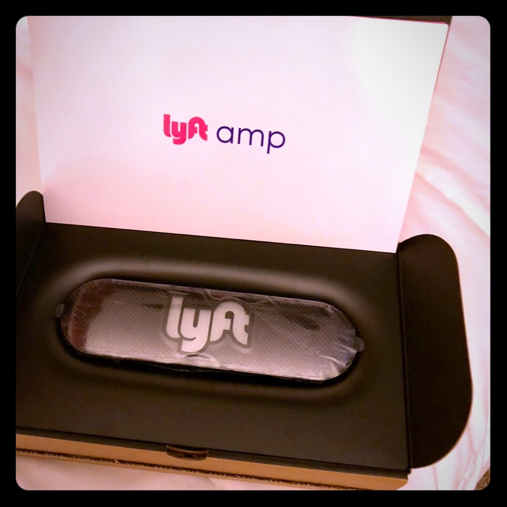 Brand new Lyft light